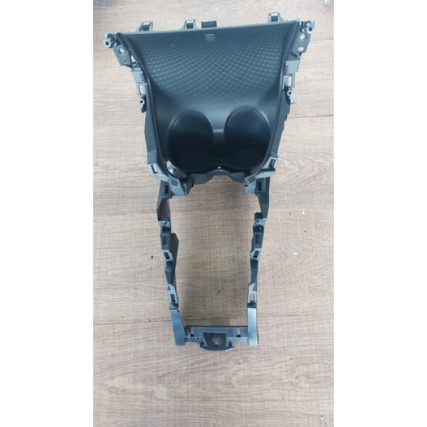 Suporte Do Console Central Toyota Yaris 2019 
