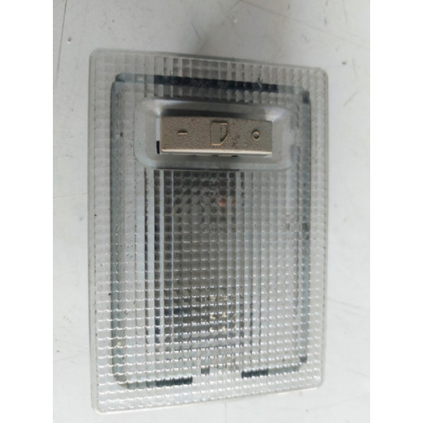 Luz Cortesia Chevrolet Onix 2017 