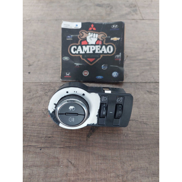 Botão Farol Chevrolet Cruze 1.8 13/14 C Detalhes 