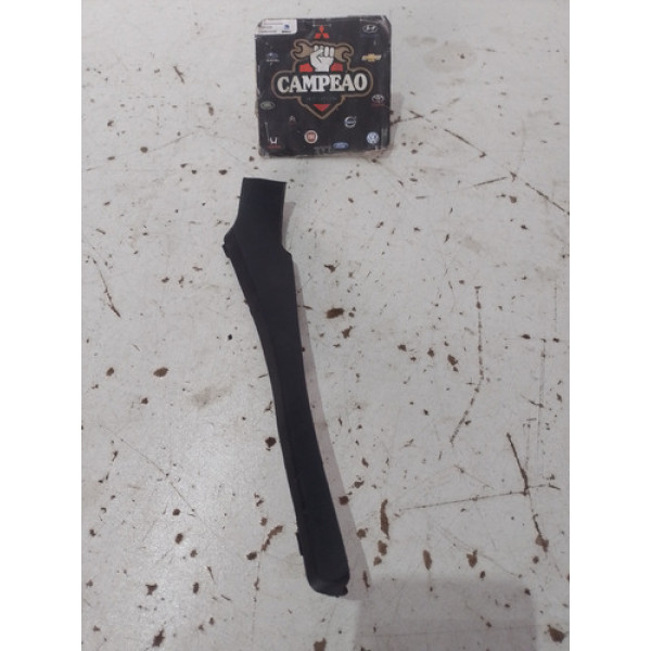 Moldura Lateral Esquerdo Parabrisa Chevrolet Onix 2022