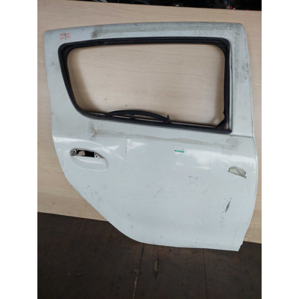 Porta Traseira Direita Renault Sandero 2017 Com Detalhe