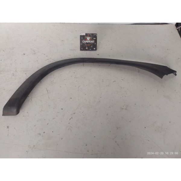 Moldura Paralama Traseiro Esquerdo Chevrolet Corsa 1999