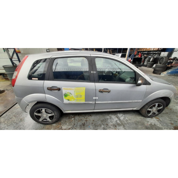 Porta Diateira Direita Ford Fiesta 2003