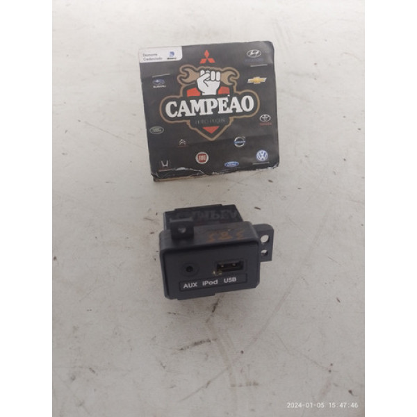 Conector Entrada Usb Auxiliar Hyundai Hb20 2017