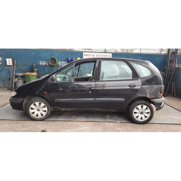 Para Lama Esquerdo Renault Scenic 2002