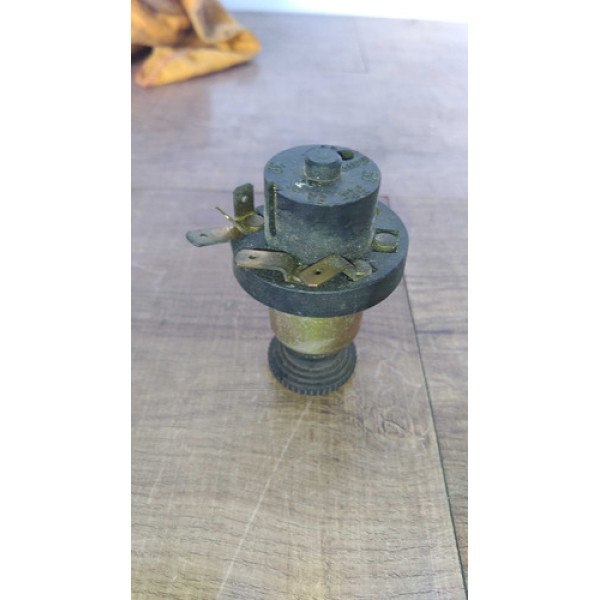 Botão Comando Do Farol Vw Kombi