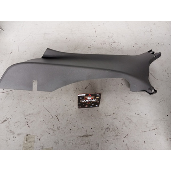 Acabamento Coluna Traseira Esquerda Volkswagen Polo 2019