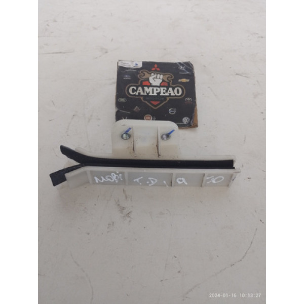 Guia Vidro Traseiro Direito Fiat Mobi 2019