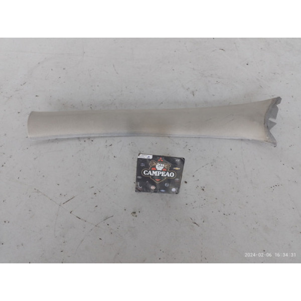 Acabamento Esquerdo Coluna Parabrisa Fiat Palio 2002