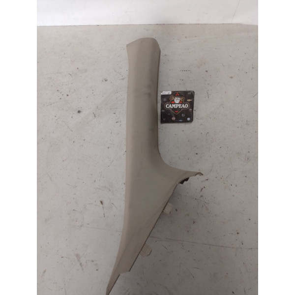 Moldura Coluna Direito Parabrisa Nissan Sentra 2008