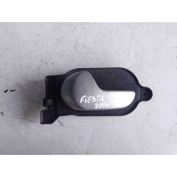 Maçaneta Interna Esquerda Ford Fiesta 2006/2007