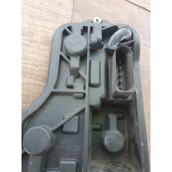 Circuito Lanterna Direito Volkswagen Saveiro 2016