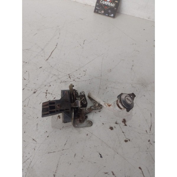 Fechadura Dianteira Direita Fiat Uno 2008