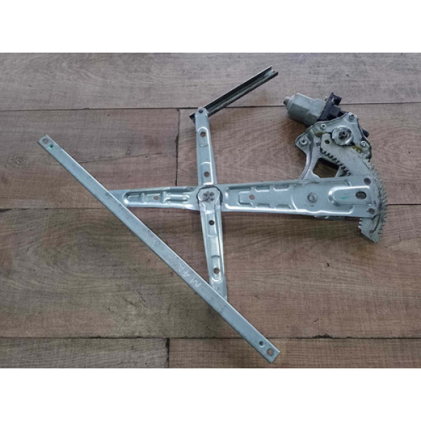 Máquina Vidro Elétrica Dianteira Direita Nissan March 2012