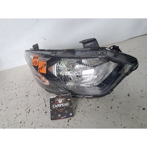 Farol Direito Com Detalhe Chevrolet Onix 2017 