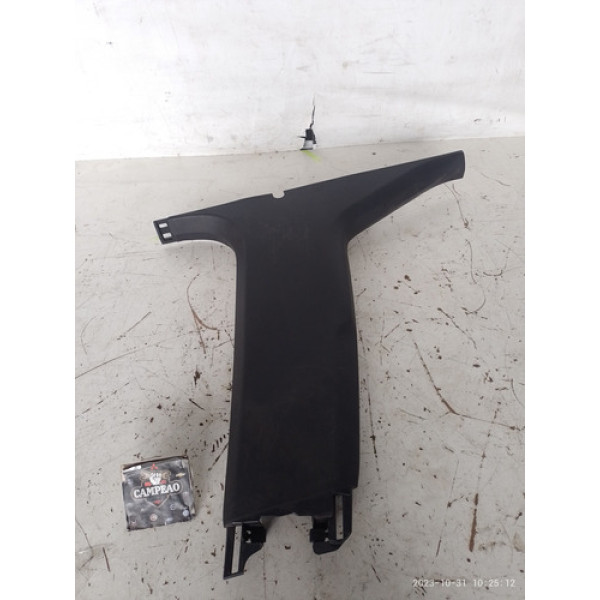 Acabamento Coluna Inferior Direito Citroen C4 Lounge 2014