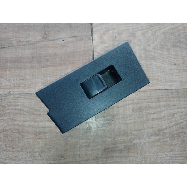 Botão Vidro Elétrico Traseiro Direito Toyota Corola 2016