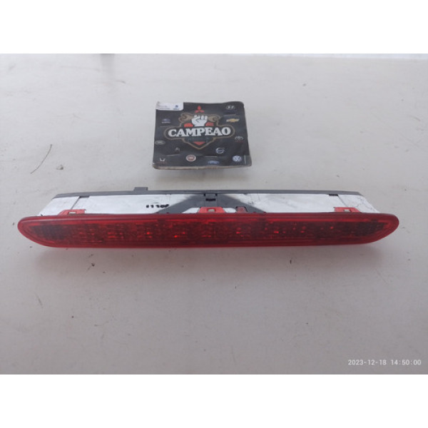 Break Light Luz Freio Fiat Mobi 2018