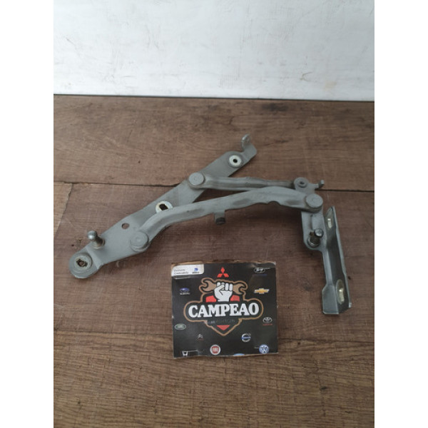 Dobradiça Tampa Traseira Direita Fiat Linea 2015