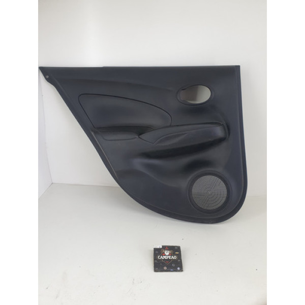 Forro Porta Traseira Esquerda Nissan Versa 1.6 2020 Aut