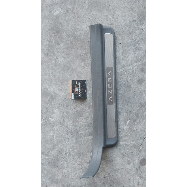 Soleira Da Porta Dianteira Esquerda Azera 2009