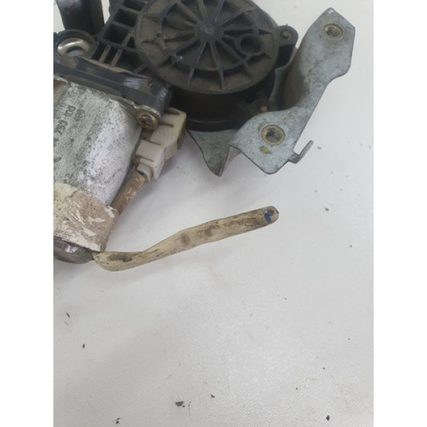 Máquina Vidro Traseira Direita Honda Fit 2007 C Detalhe 