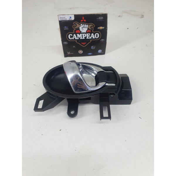 Maçaneta Interna Traseira Direita Nissan Versa 2016