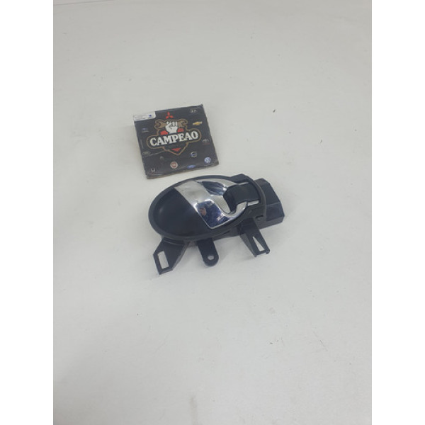 Maçaneta Interna Traseira Direita Nissan Versa 2016