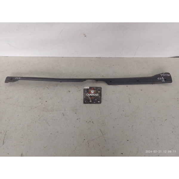 Soleira Porta Esquerda Fiat Strada 2013