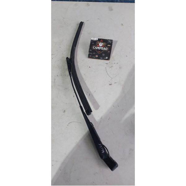 Braço Limpador Esquerdo Mobi 2017 