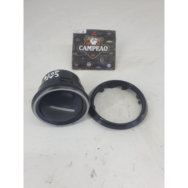 Difusor Ar Lateral Esquerdo Renault Captur 2019