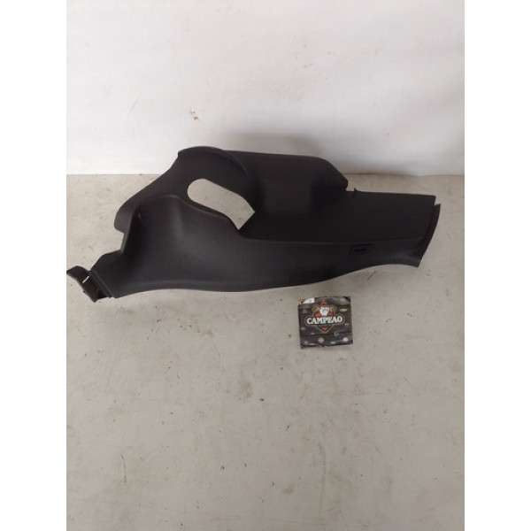 Acabamento Lateral Traseiro Esquerdo Chevrolet Onix 2020