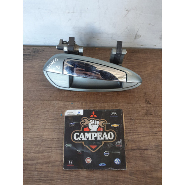 Maçaneta Externa Dianteira Direita Fiat Linea 2015