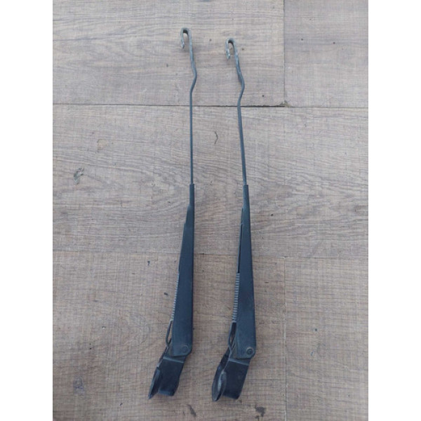 Par Braço Limpador Para-brisa Vw Saveiro G3