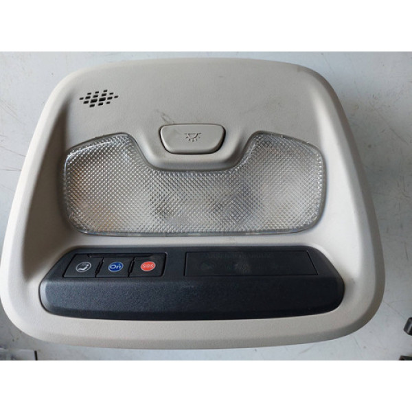 Luz Cortesia Chevrolet Onix Plus 2020 