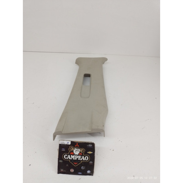 Acabamento Cinto Lado Direito Nissan Tiida 2010 C Detalhe