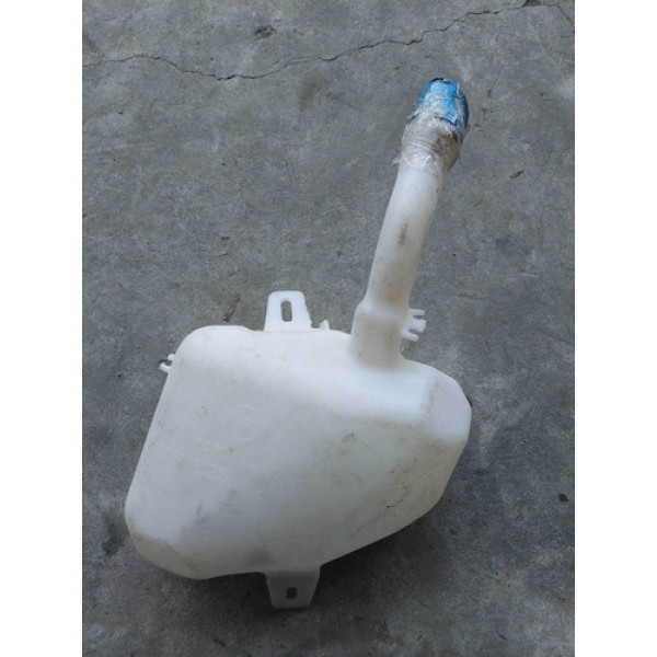 Reservatório De Água Para-brisa Fiat Uno Vivace 2011