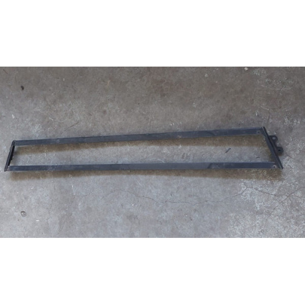 Grade Vigia/proteção Vidro Traseiro Saveiro 2015