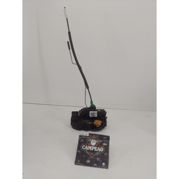 Fechadura Porta Dianteira Direita Chevrolet Tracker 2014