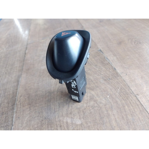 Botão/ Interruptor Pisca Alerta Jac J3 1.4 2010