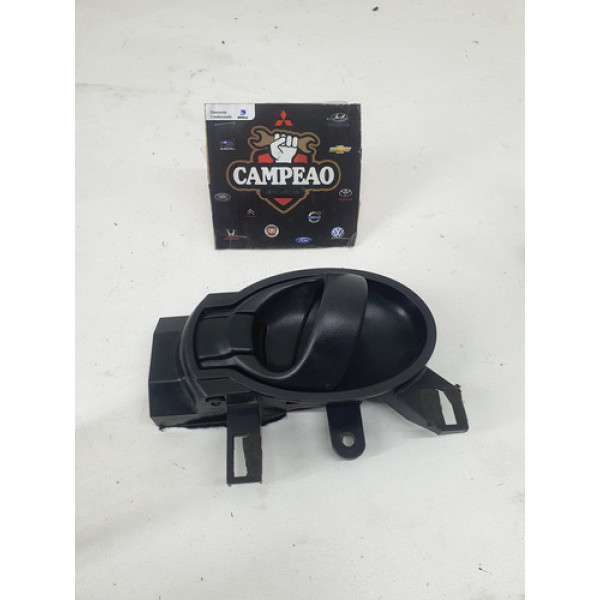 Maçaneta Interna Esquerda Nissan Versa 2016