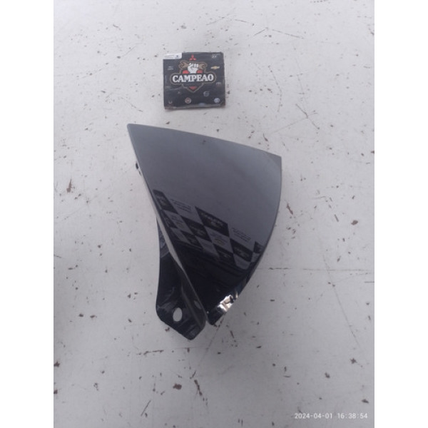 Acabamento Lanterna Esquerda Fiat Mobi 2020