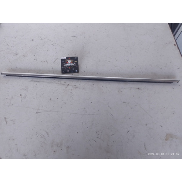 Pestana Externa Traseira Esquerda Chevrolet Cruze 2012