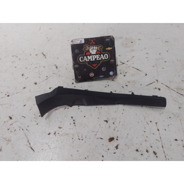 Acabamento Lateral Direito Chevrolet Onix 2022