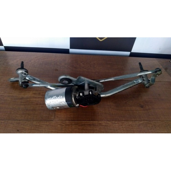 Máquina Limpador Parabrisa Montana 2020 F006b20139