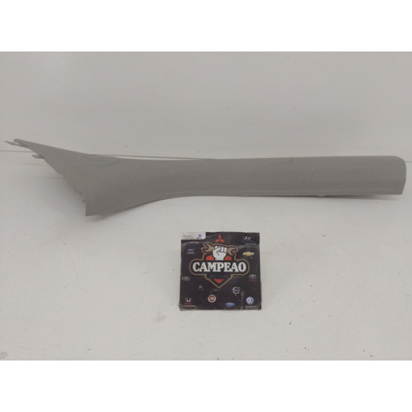 Moldura Direita Parabrisa Chevrolet Tracker 2014