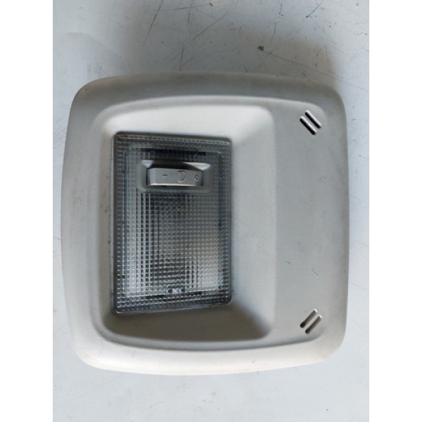 Luz Cortesia Chevrolet Onix 2016