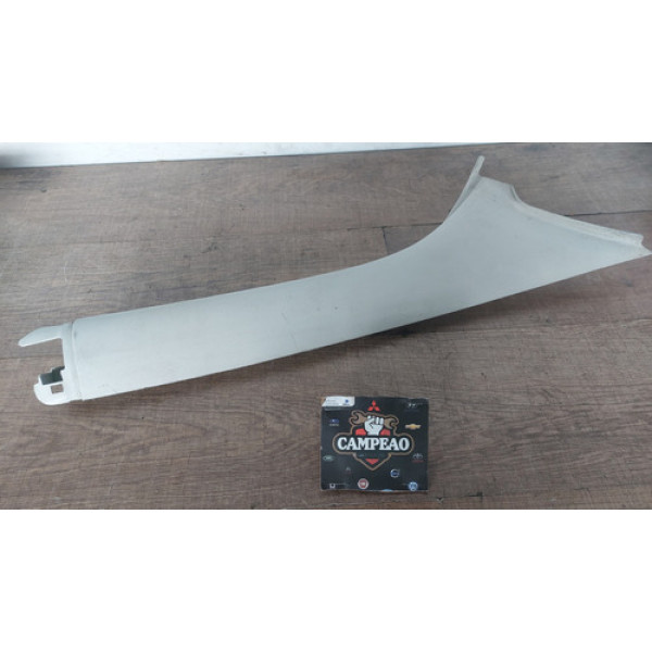 Acabamento Direito Coluna Parabrisa Smart Fortwo 2010