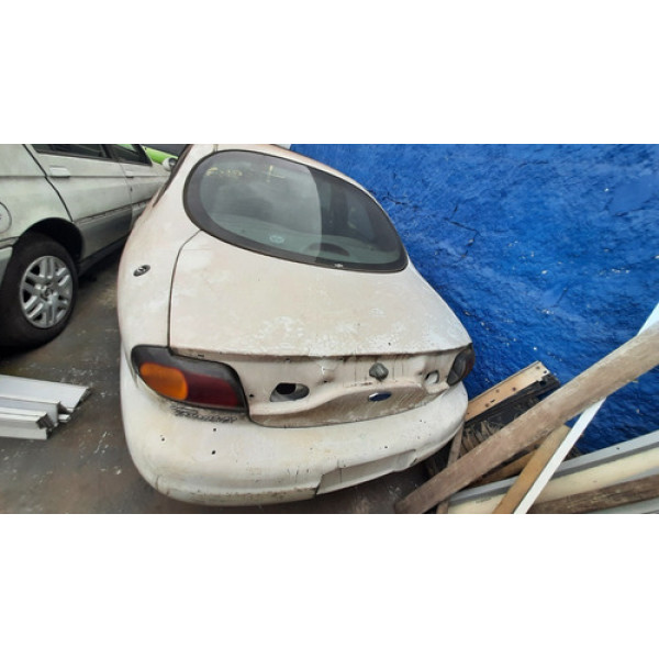 Tampa Traseira Ford Taurus