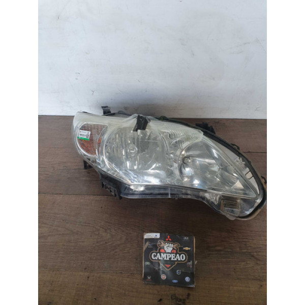Farol Direito Toyota Corolla 1.8 2014 C/detalhe